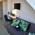 Tulipanowy Gosciniec Bed & Breakfast 3*