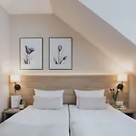 Tulipanowy Gosciniec 3*