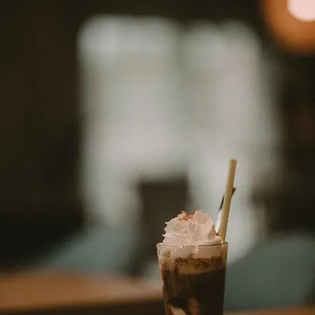 Tulipanowy Gosciniec 詹塔尔