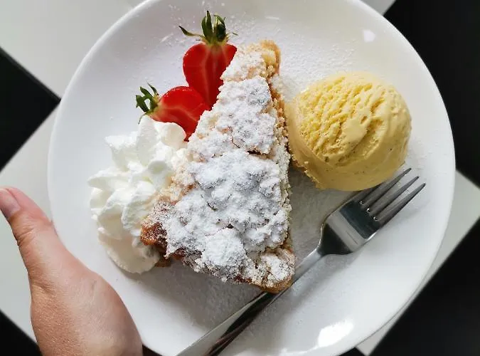 Tulipanowy Gosciniec Bed & Breakfast