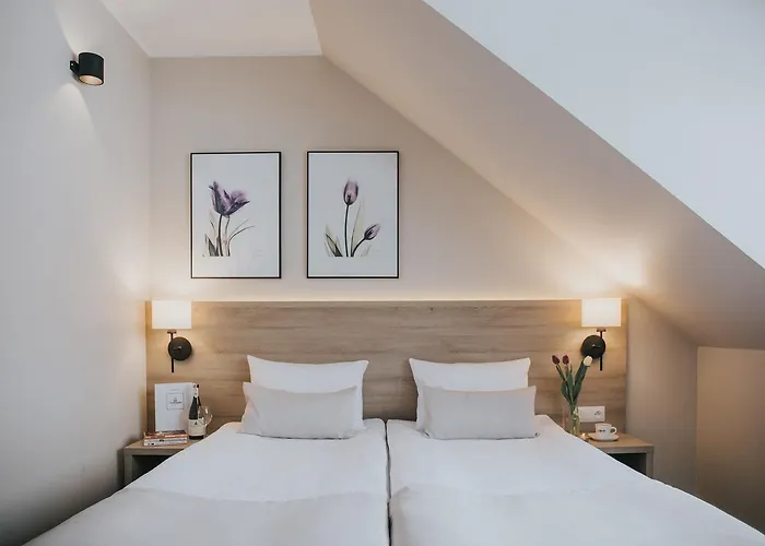 Tulipanowy Gosciniec 3*